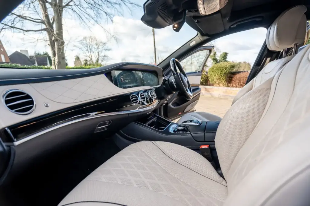 Mercedes Maybach Interior