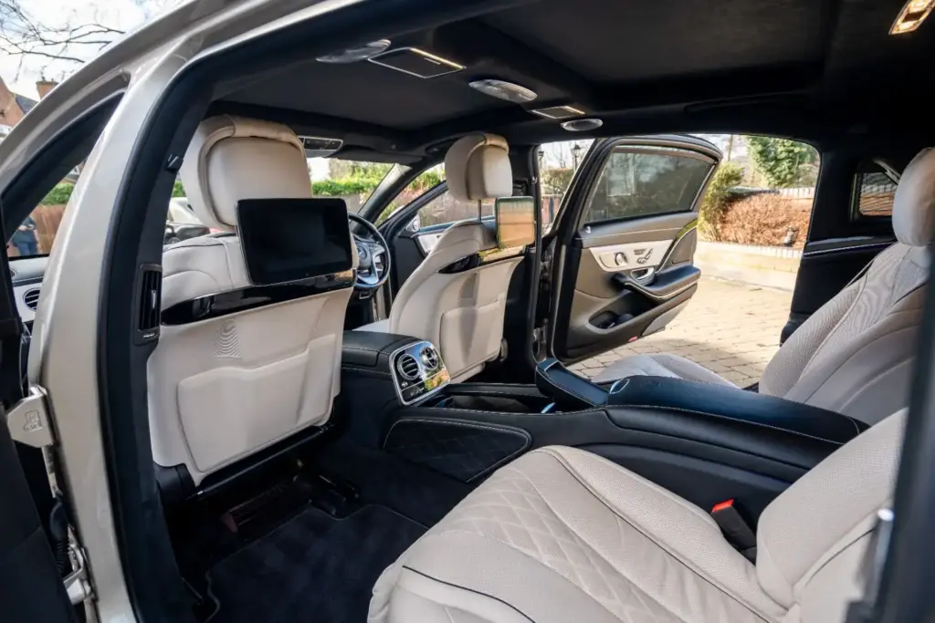 Mercedes Maybach Interior