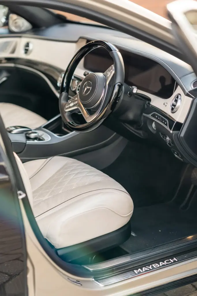 Mercedes Maybach Interior